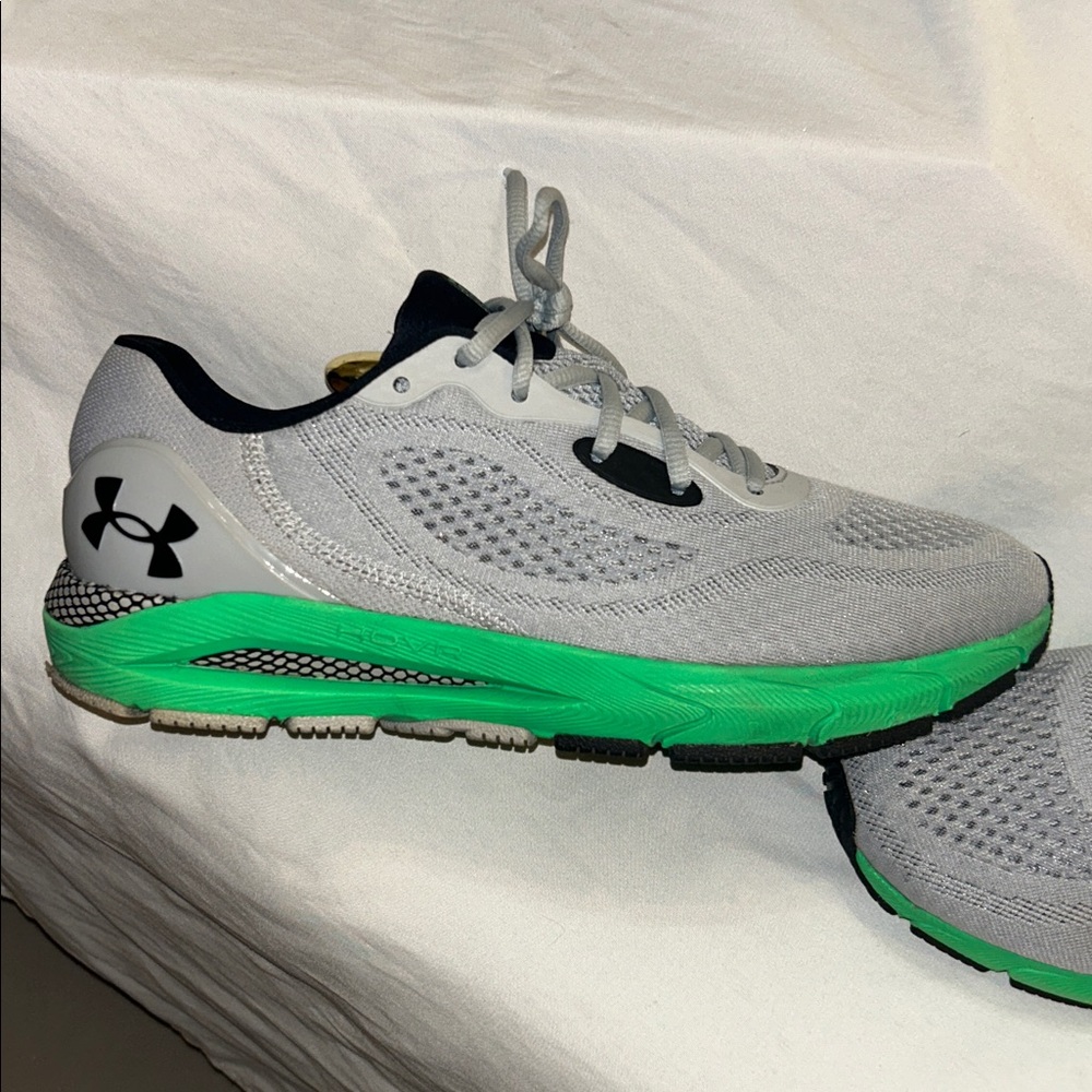 Under Armour Hovr Sonic 5 Running Shoes - Picture 7 of 8